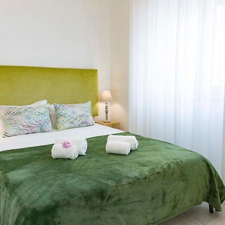Lalitana Center Apartment Lagos Luaran gambar